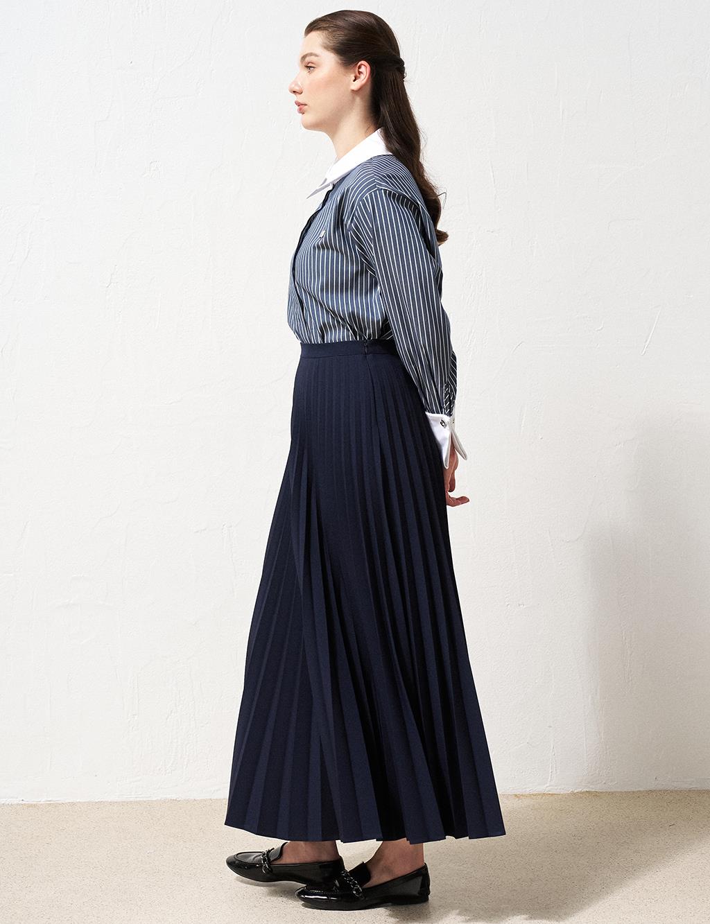 Zippered Pleated Skirt Navy Blue