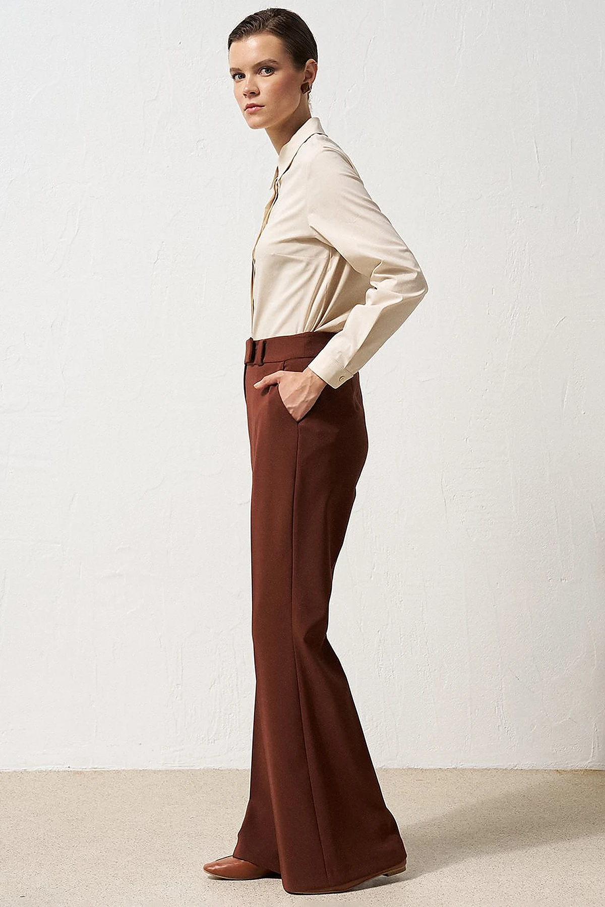 Waist Detail Flare Fit Pants Brown