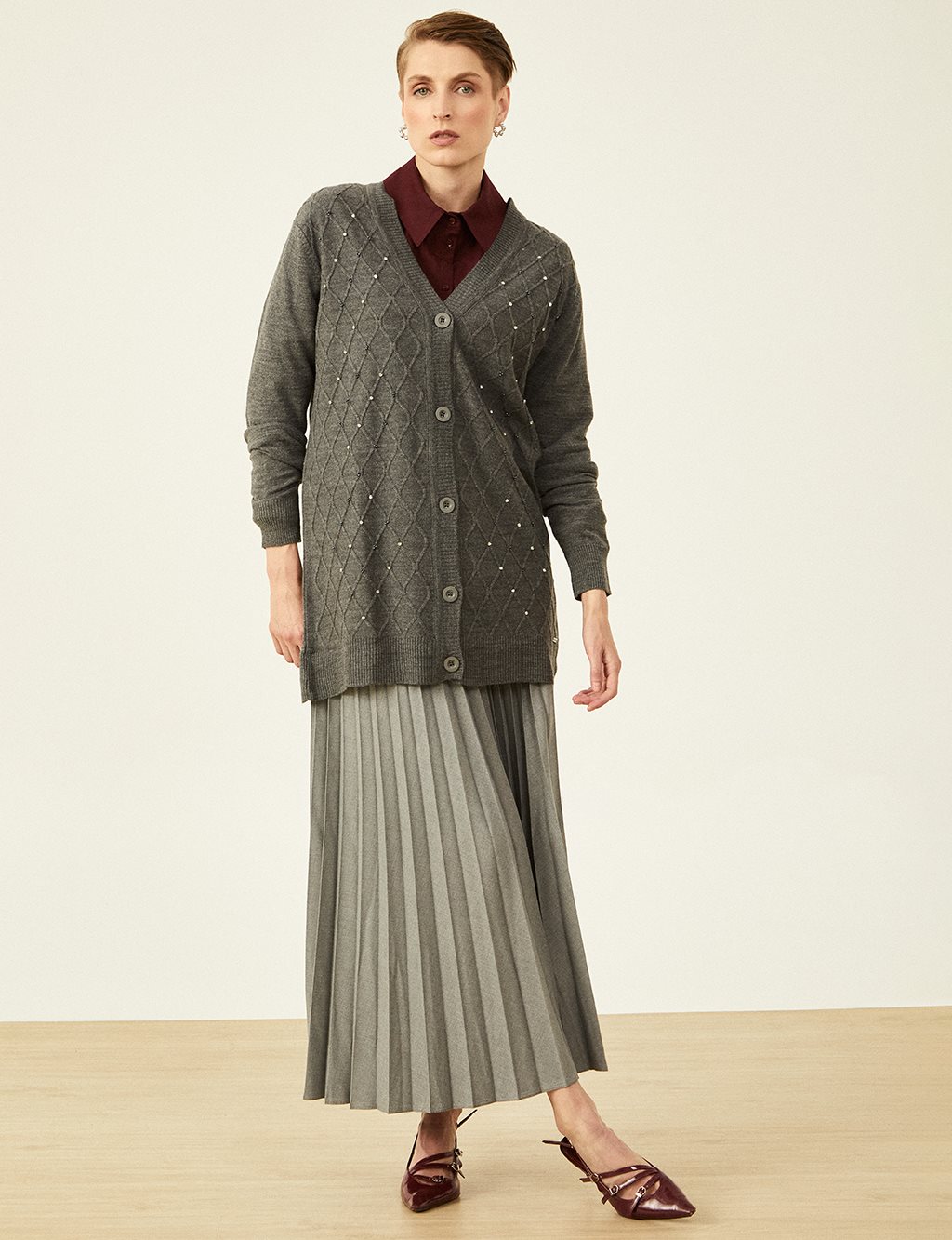 Stone Embroidered Knitted Cardigan Anthracite