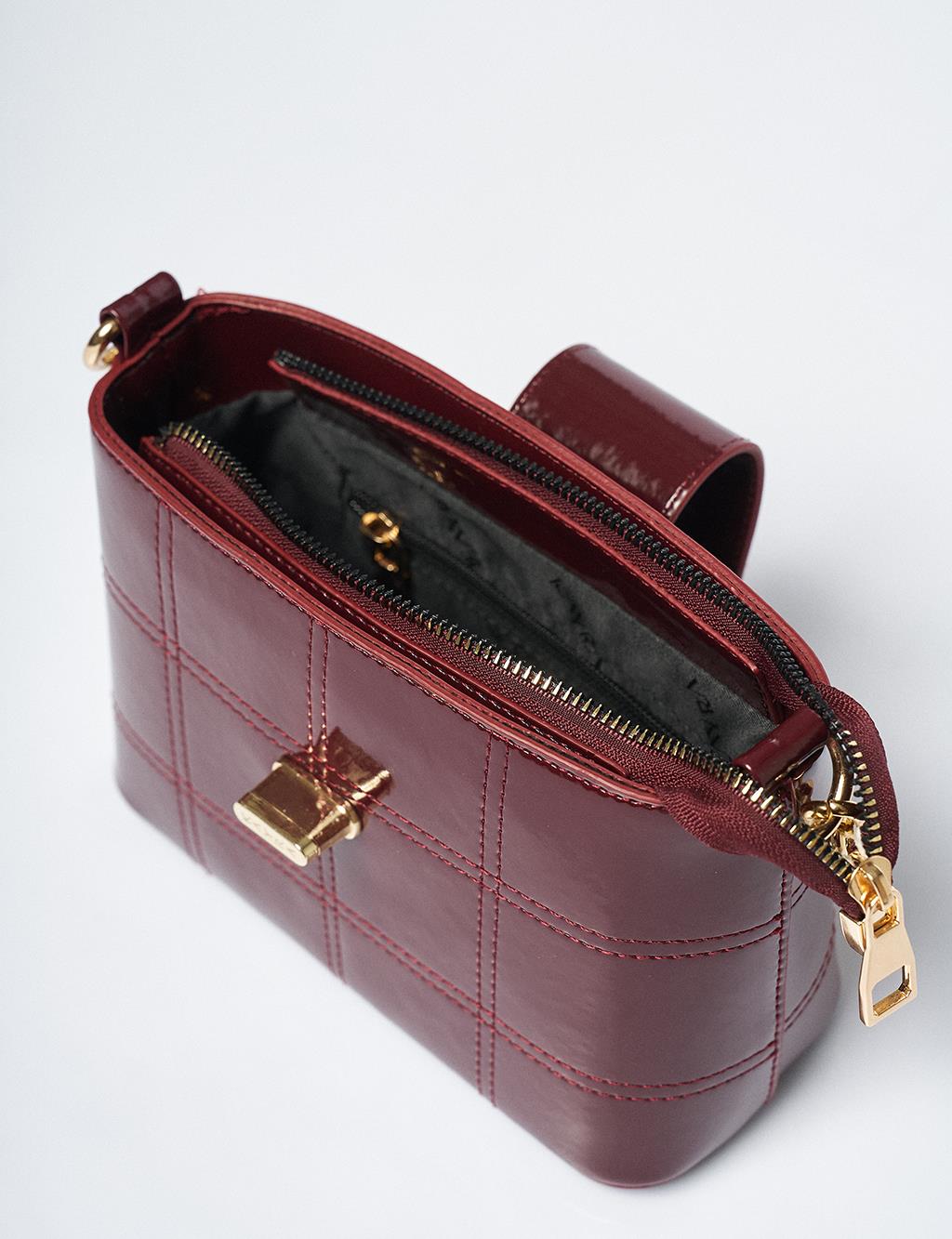 Chain Detailed Patent Leather Bag Claret Red