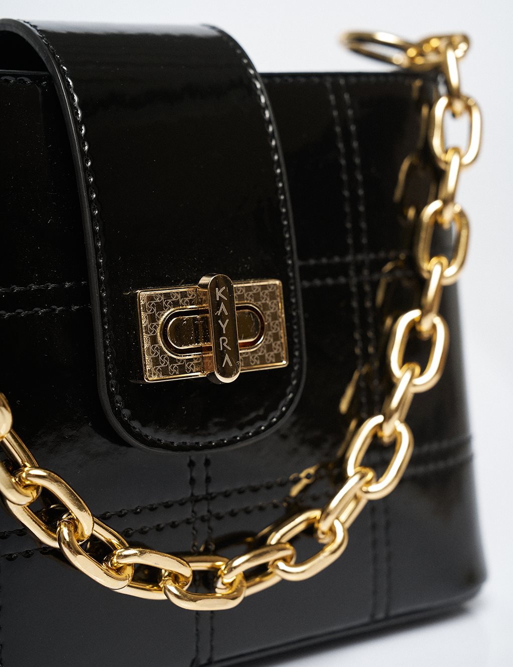 Chain Detailed Patent Leather Bag Black