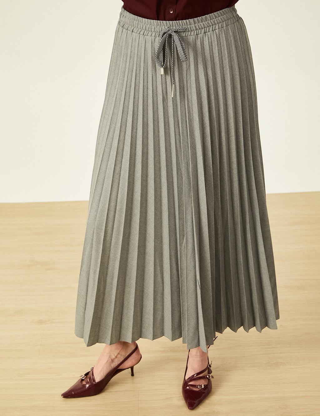 Lace Pleated Skirt Gray