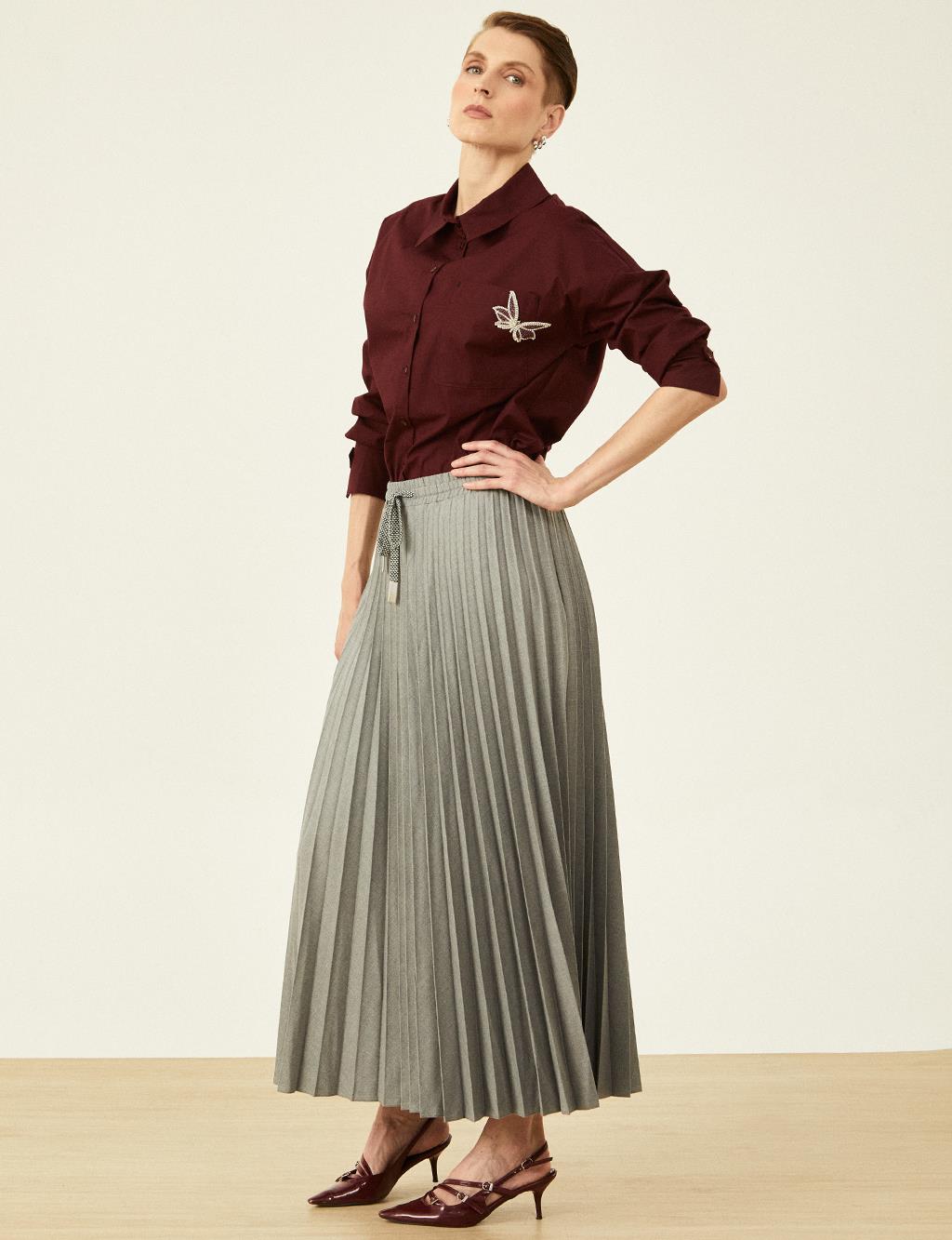 Lace Pleated Skirt Gray