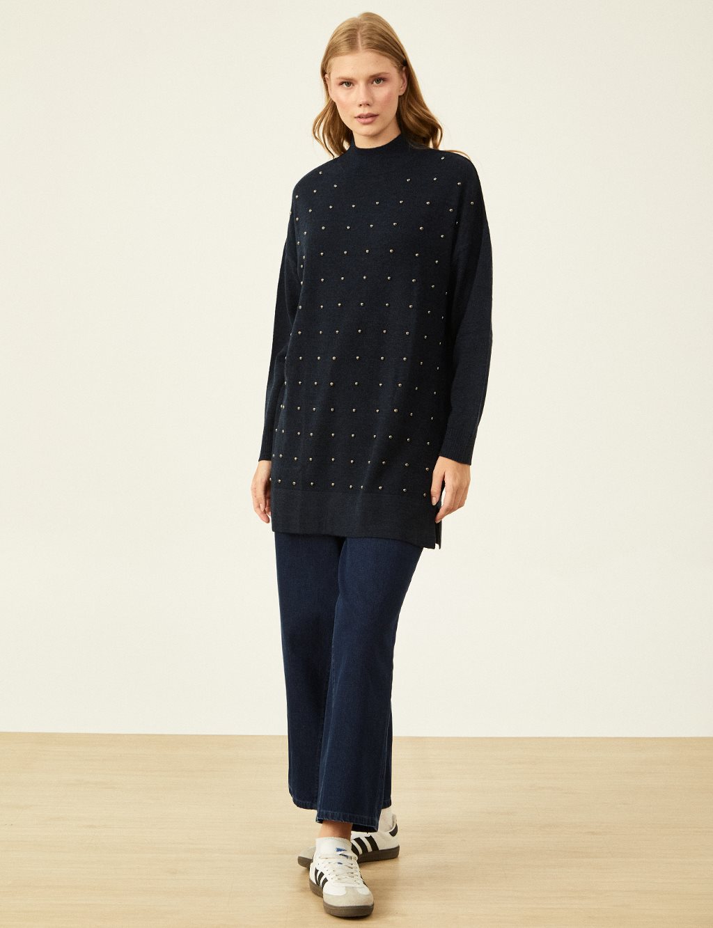 Bead Embroidered Half Turtleneck Knitwear Tunic Navy Blue