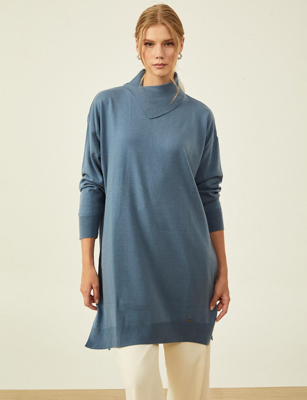 Side Turndown Collar Knit Tunic Crown Blue