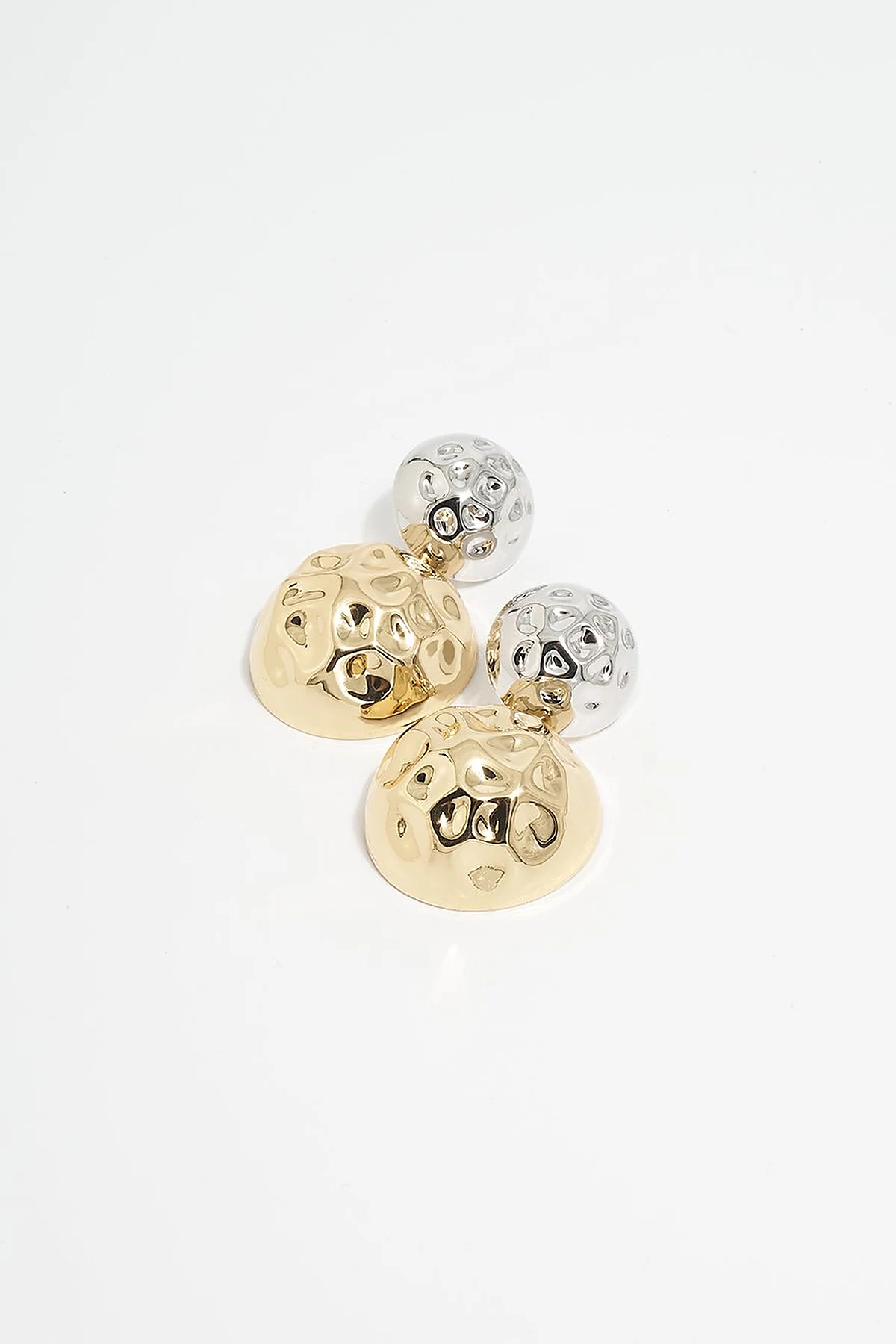 Modern Figürlü Sallantılı Küpe Gold