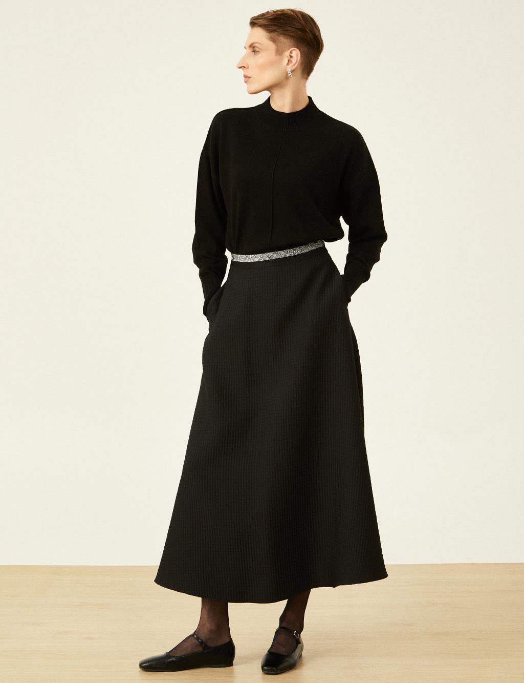 Flared Waist Elasticated Flared Skirt Black