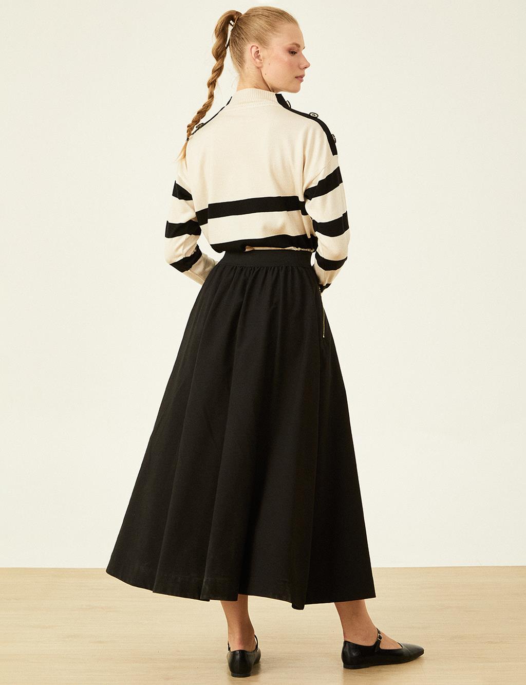 Flared Skirt with Pocket Detail Black