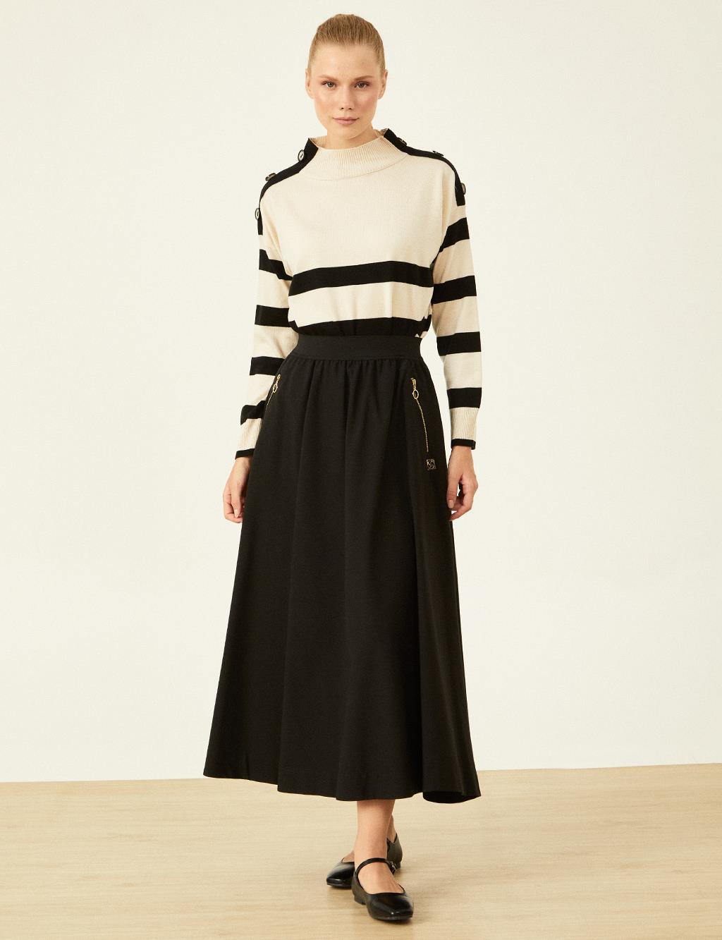 Flared Skirt with Pocket Detail Black