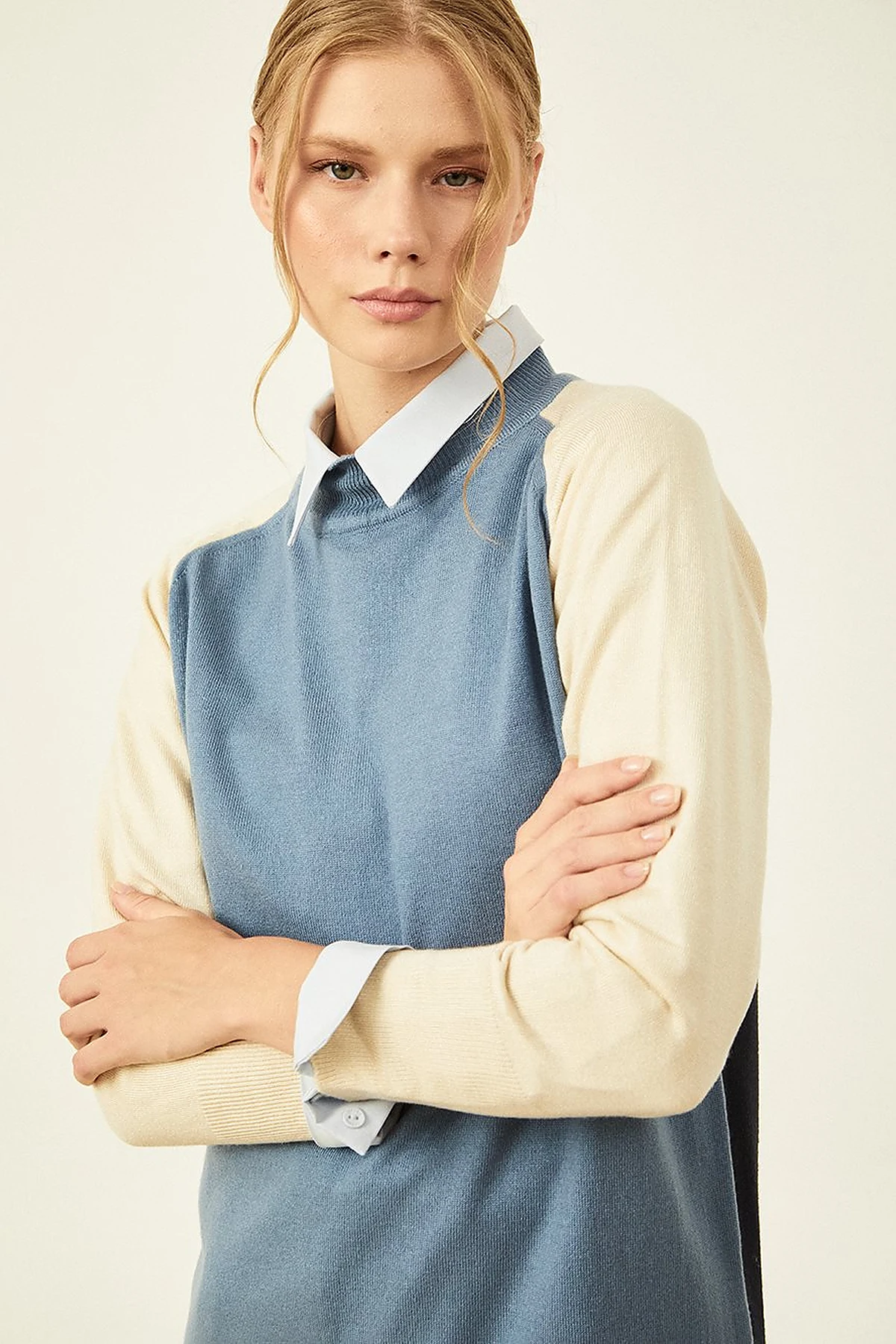 Color Block Knit Tunic Crown Blue