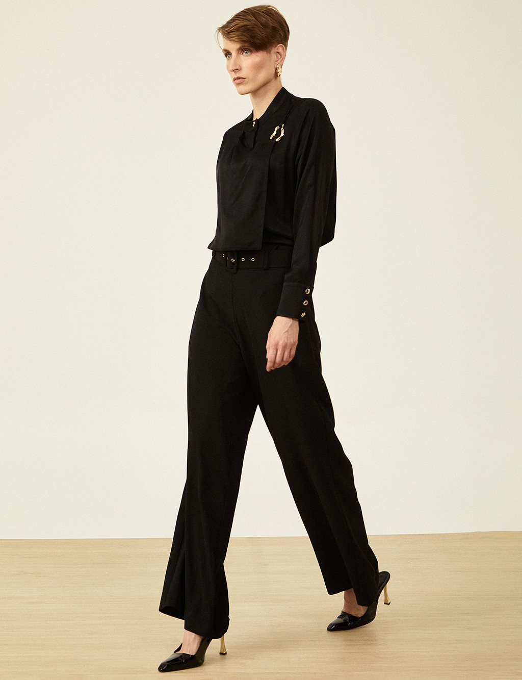 Belt Detailed Wide Leg Trousers Black