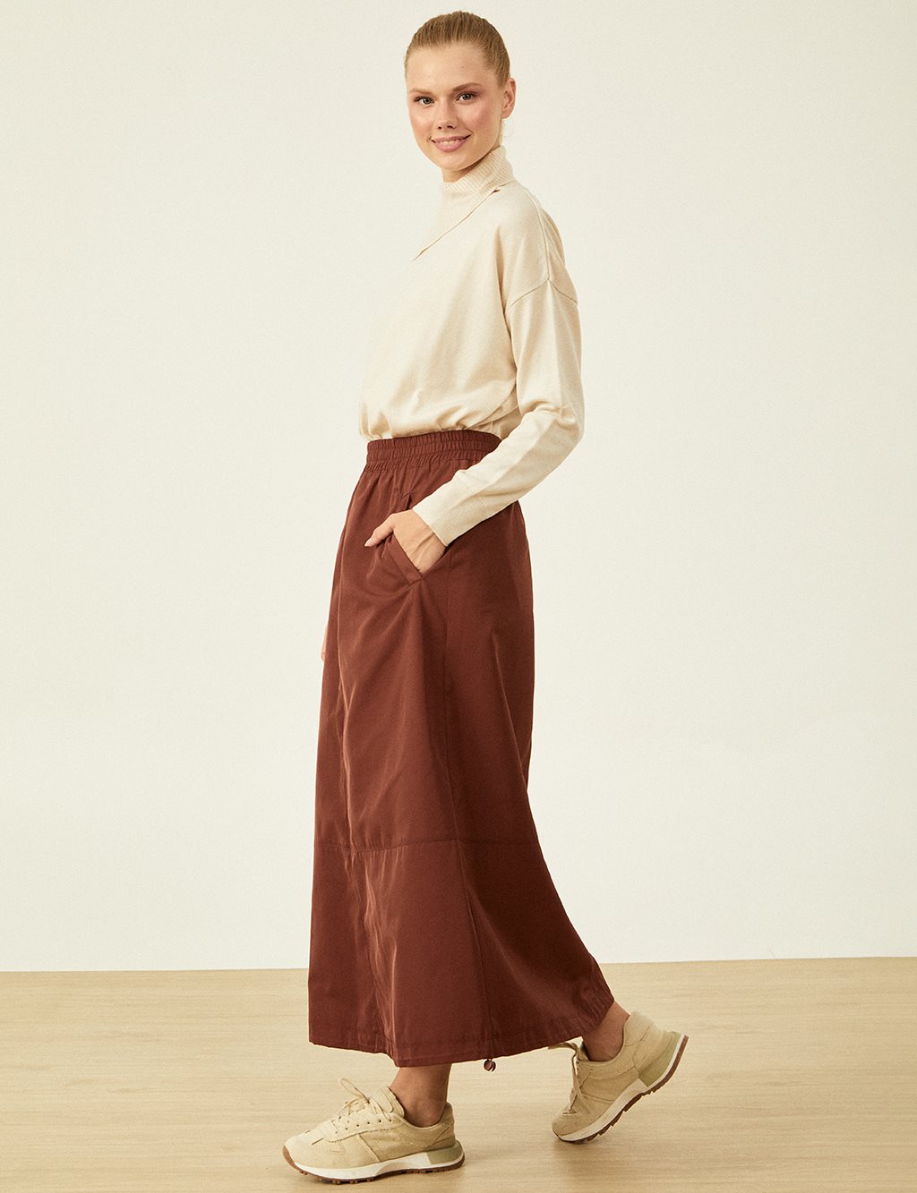 Gathered Hem Skirt Chestnut