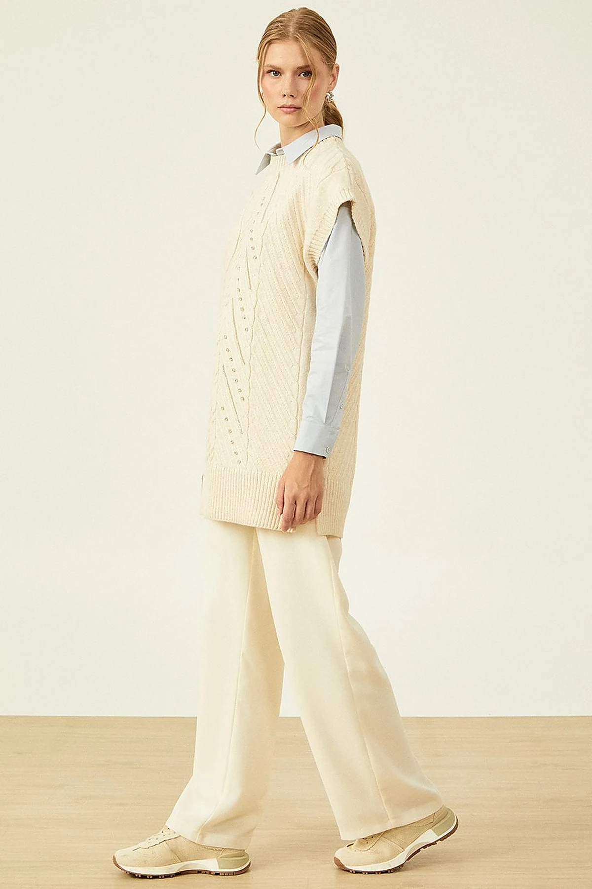 Knitted Patterned Knit Sweater Cream
