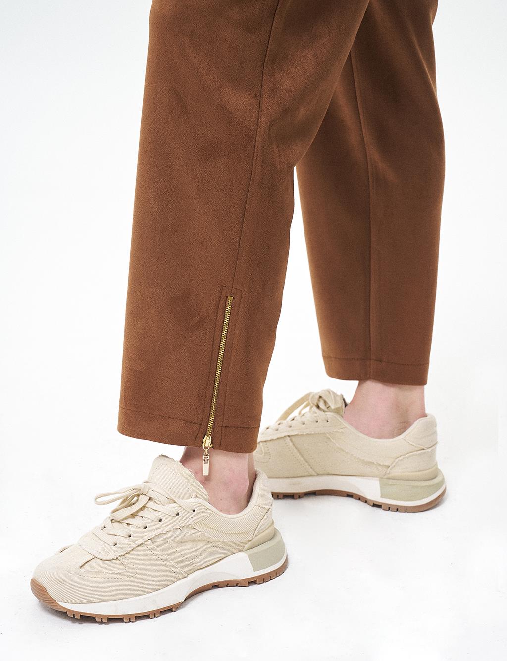 Elastic Waist Pocket Camel Trousers