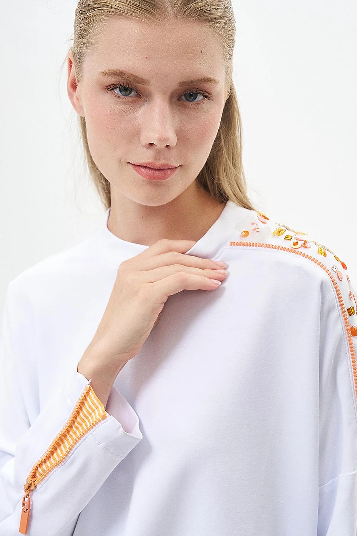 Embroidered Shoulder Zero Collar Tunic Optic White