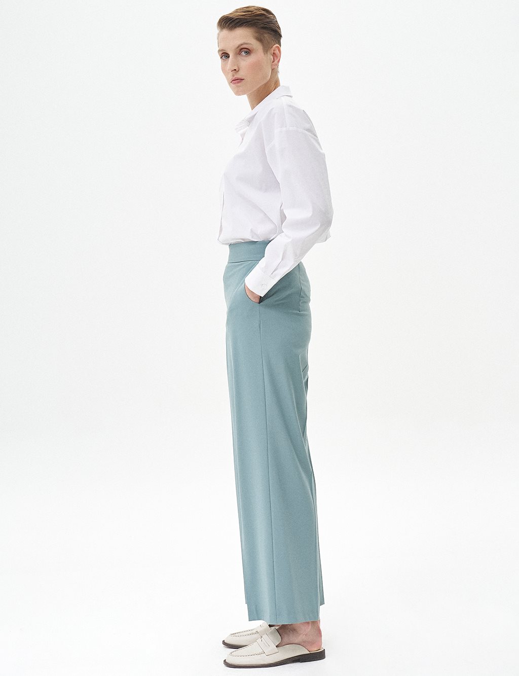 Basic Pocketed Trousers Navy Blue