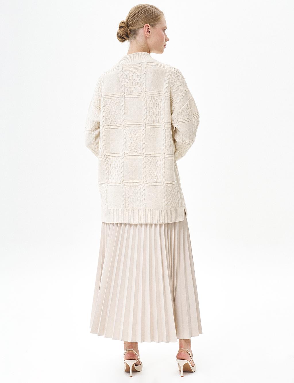 Zipped Pleated Skirt Stone