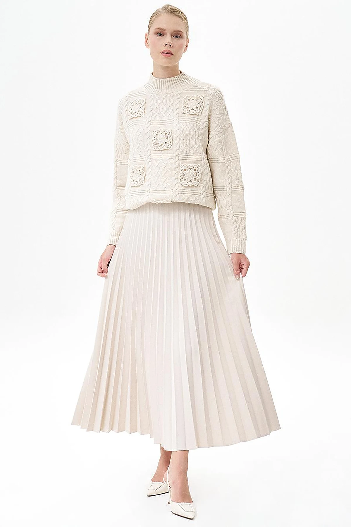 Zipped Pleated Skirt Stone