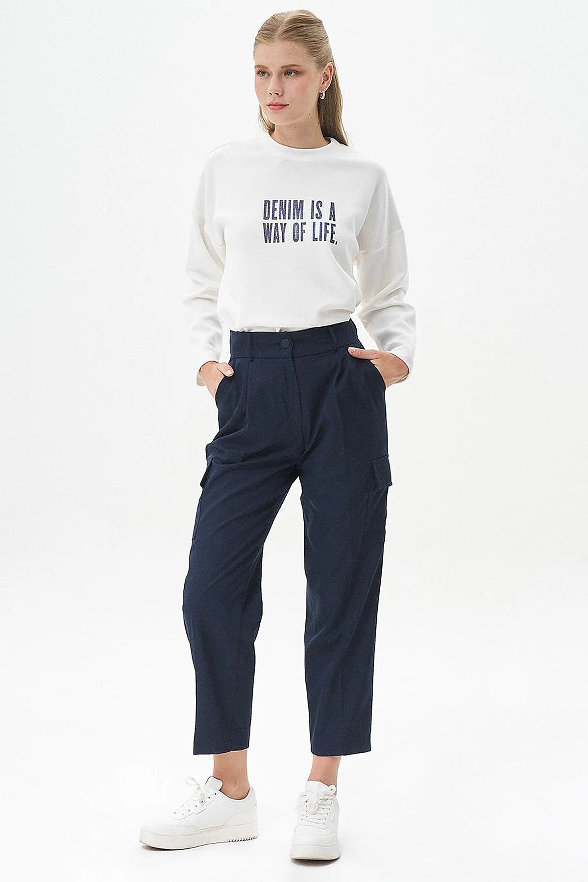 Detailed Pocket High-Waisted Pants Dark Navy