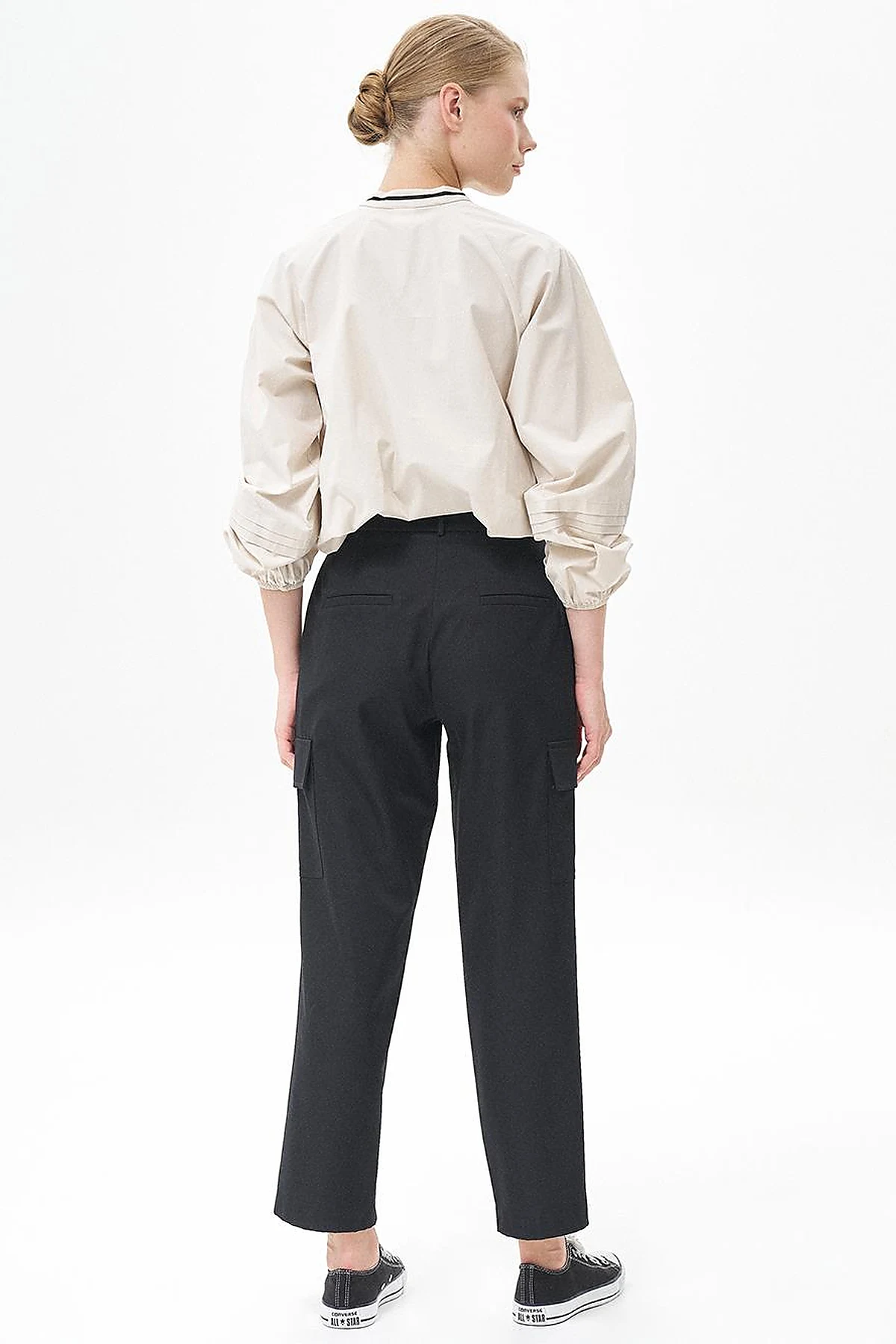 Detailed Pocket High-Waisted Pants  Black