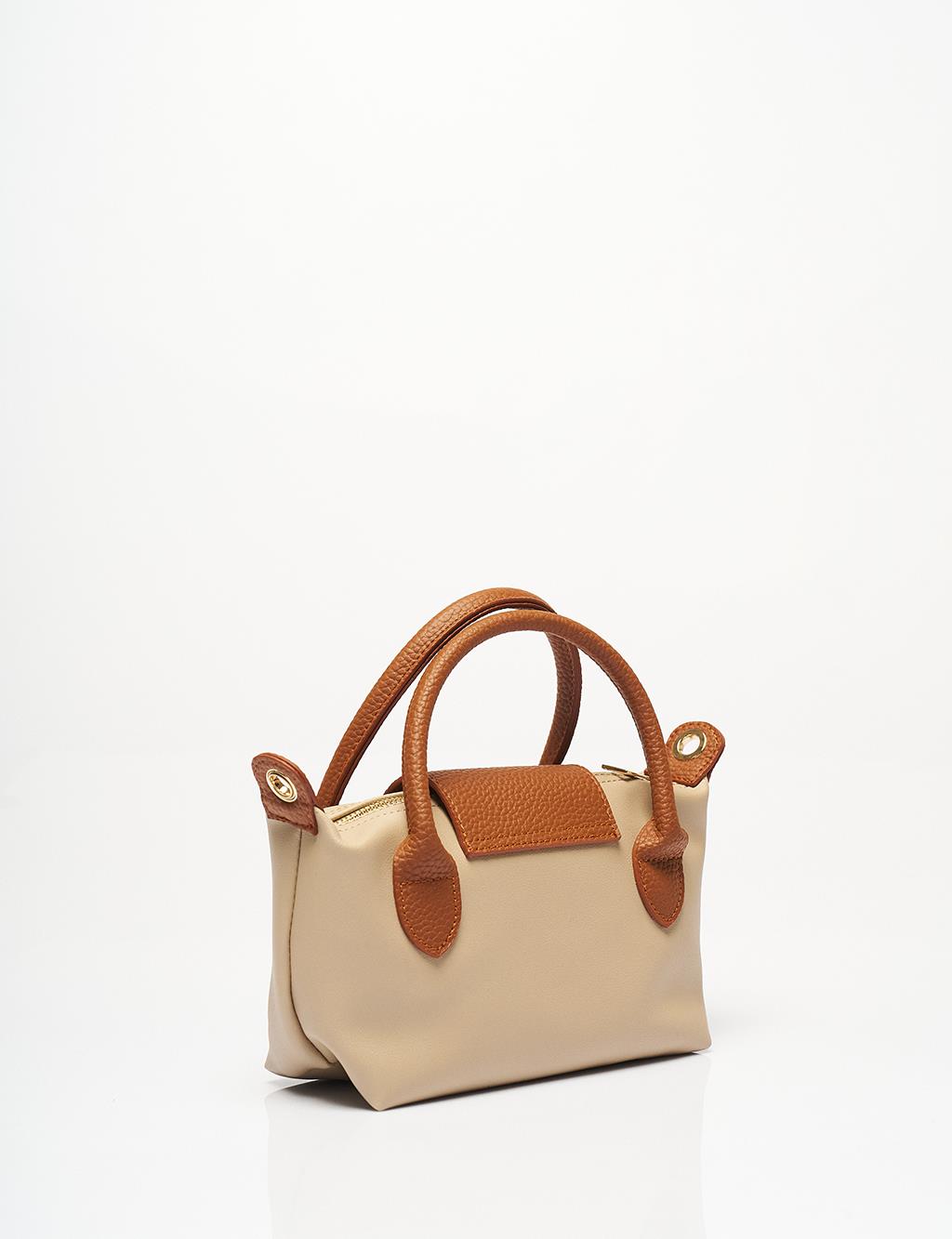 Crossbody Shopper Bag in Cream