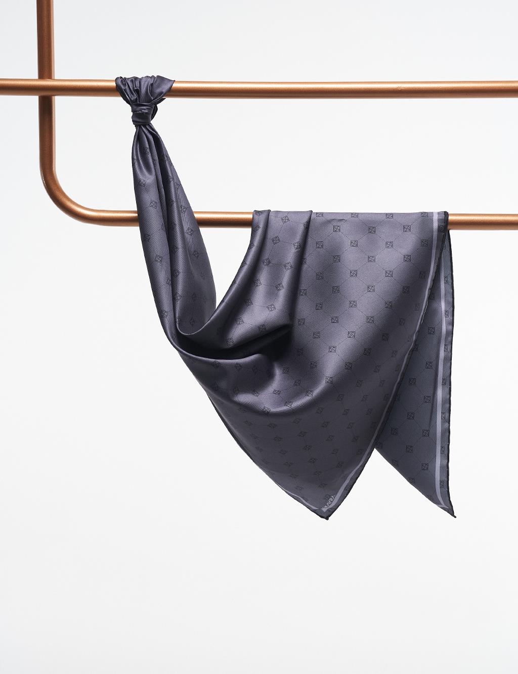 Cross Logo Monogram Scarf Anthracite