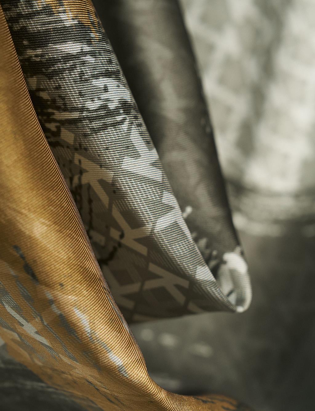 Brush Patterned Monogram Scarf Green