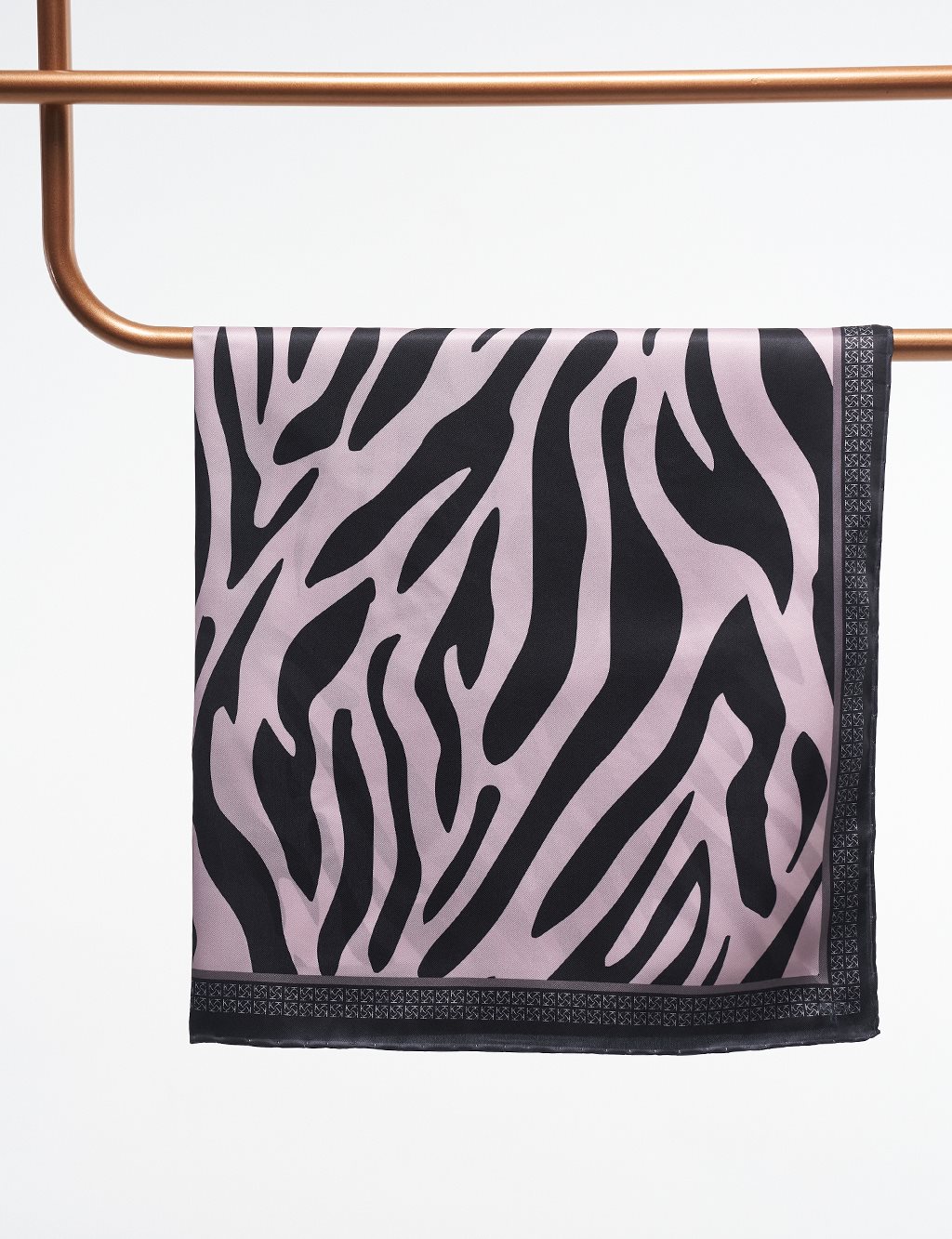 Zebra Patterned Scarf Mink-Black