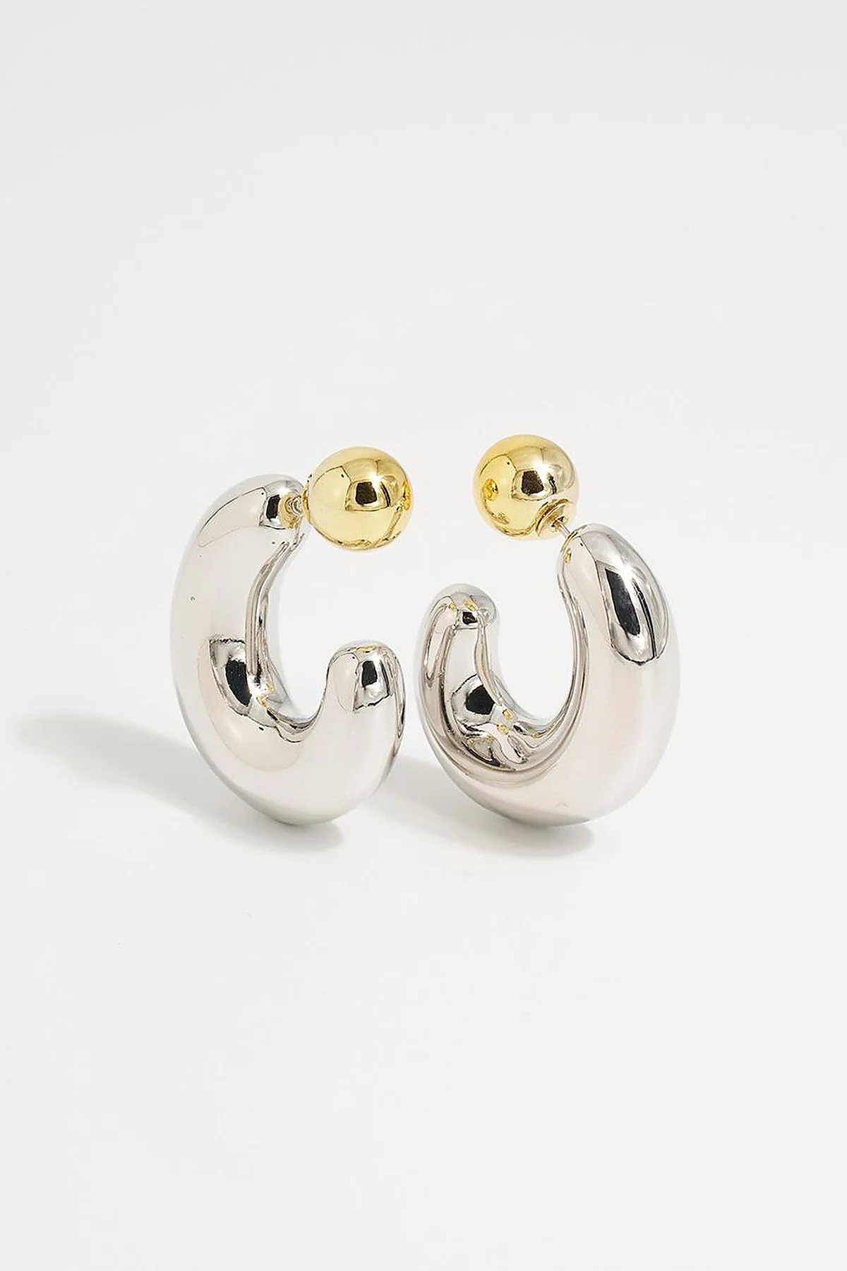 Minimal Detailed Ring Form Earring Silver