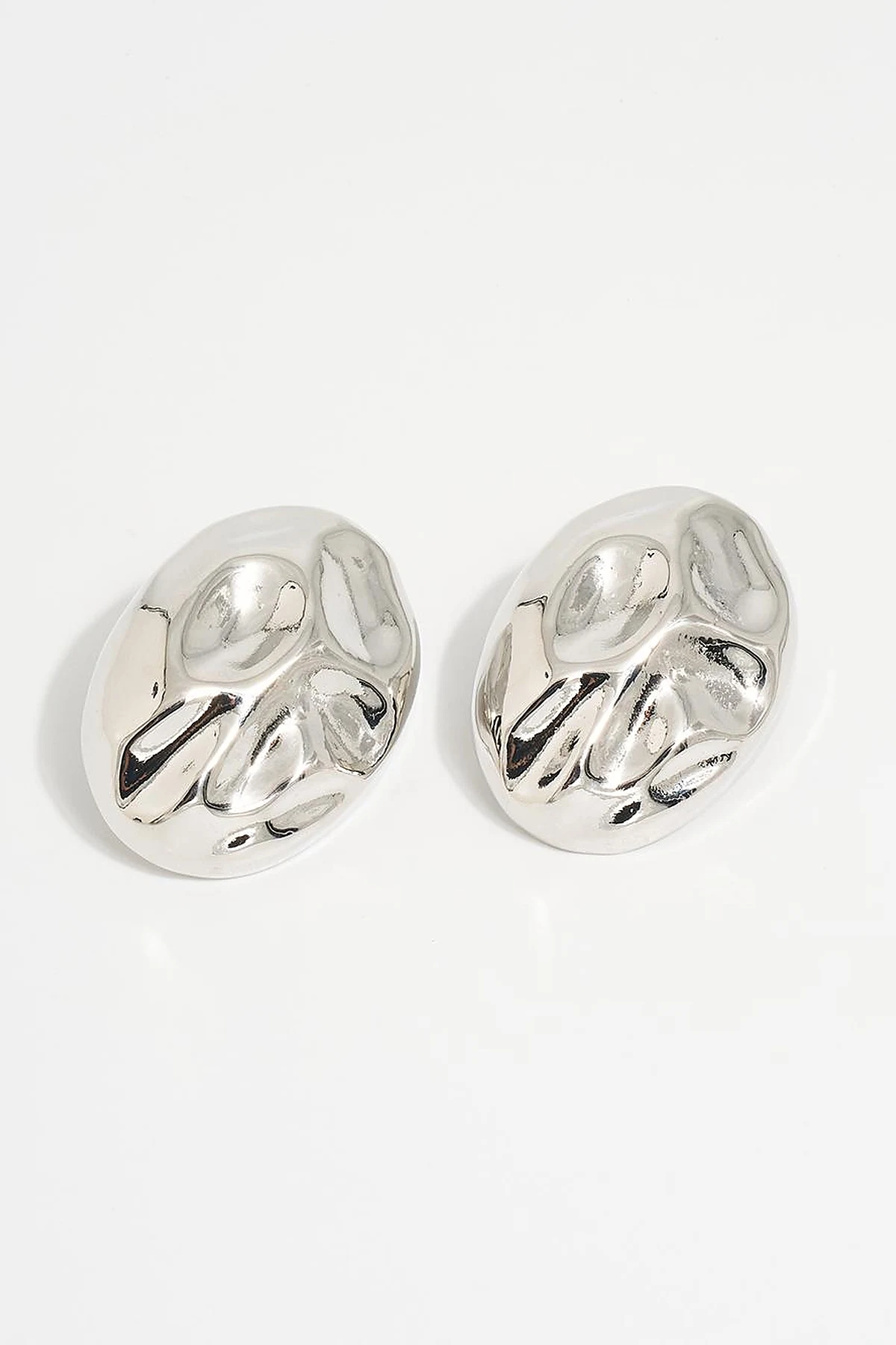 Oval Patterned Earring Silver