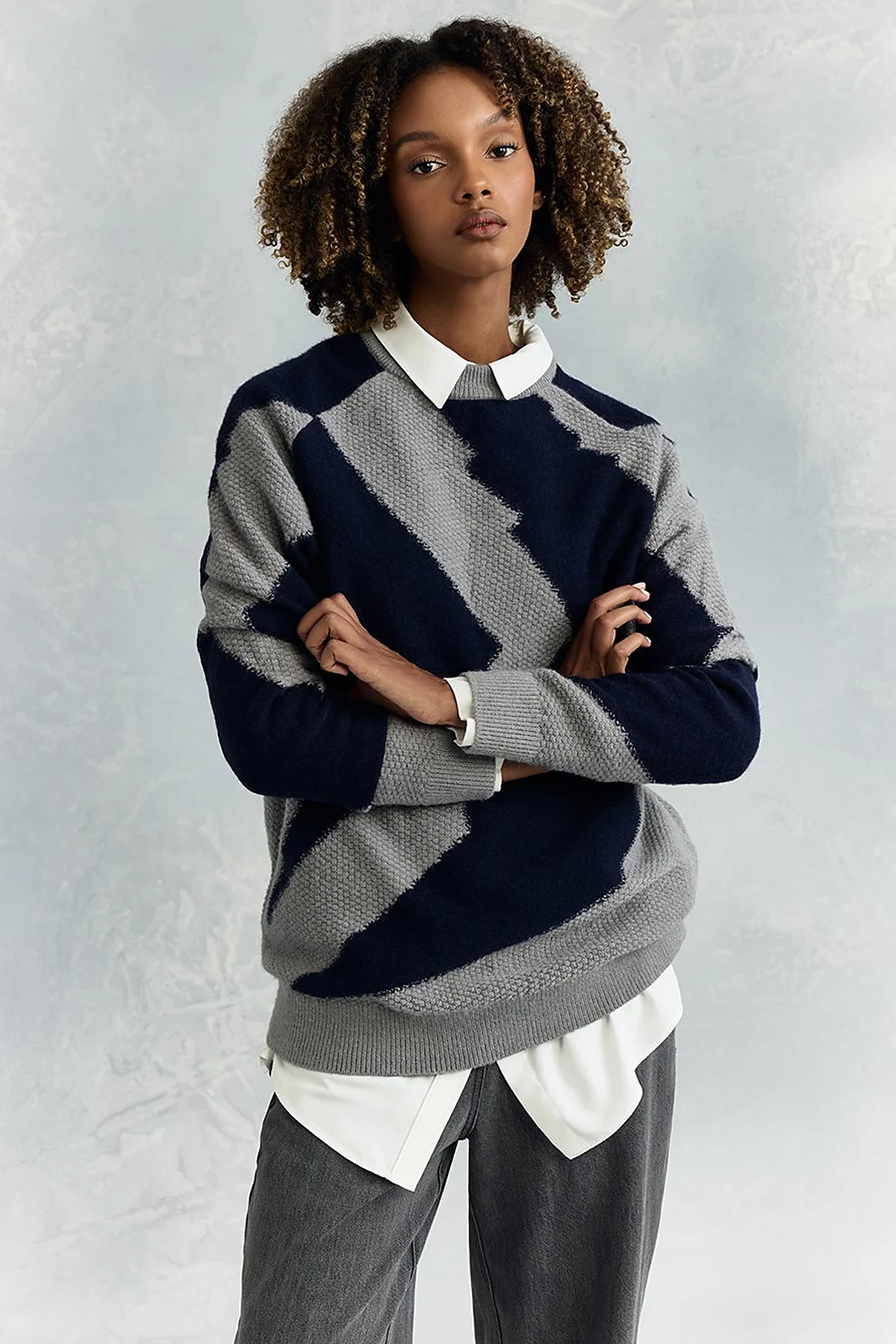 Abstract Patterned Knit Tunic in Gray