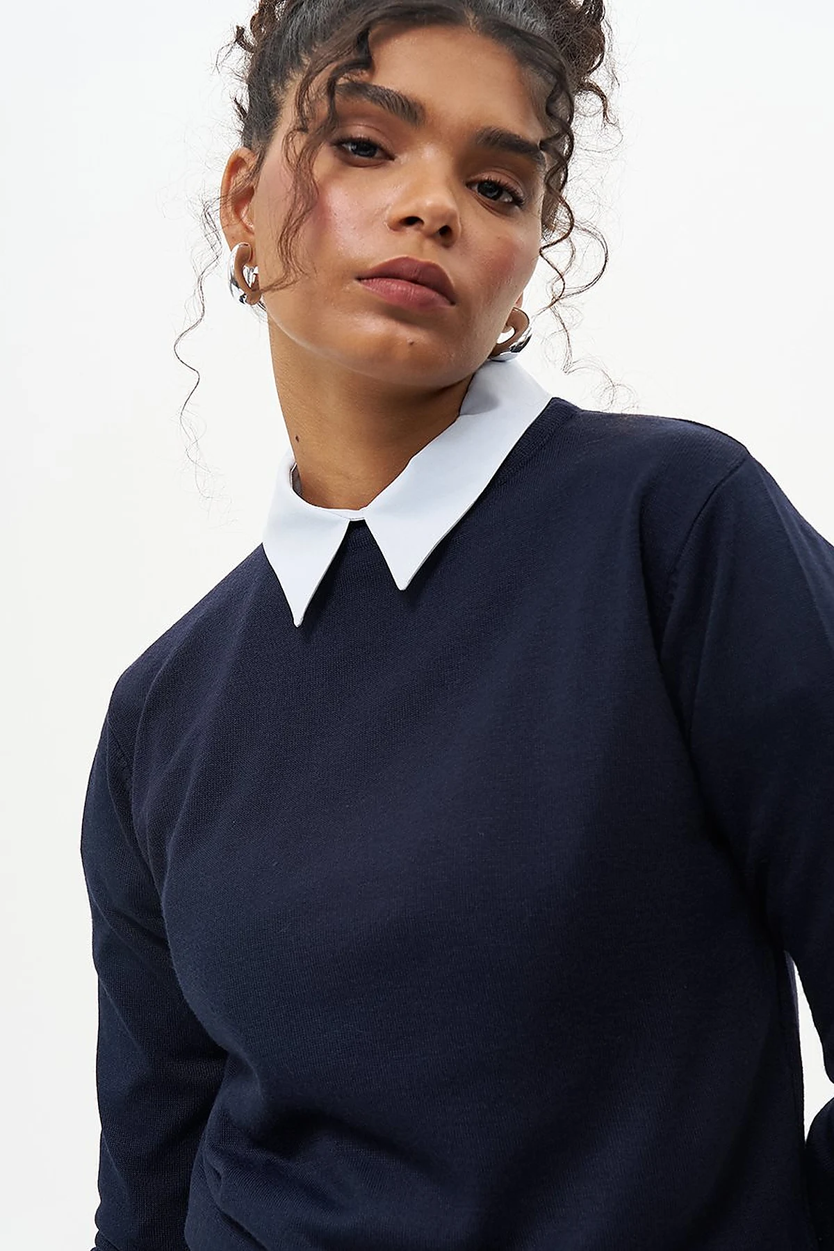 Basic Knit Sweater in Navy Blue