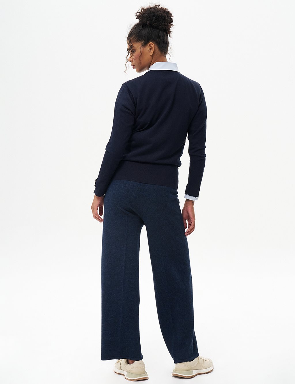 Grass Stitched Knit Pants Navy Blue