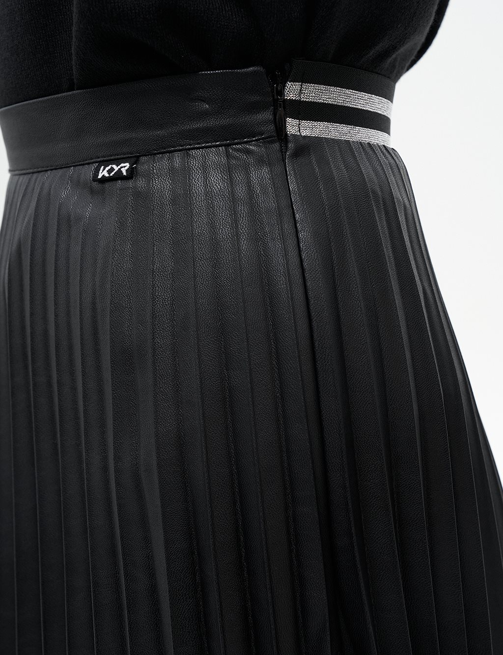 Belted Elasticated Pleated Faux Leather Skirt Black