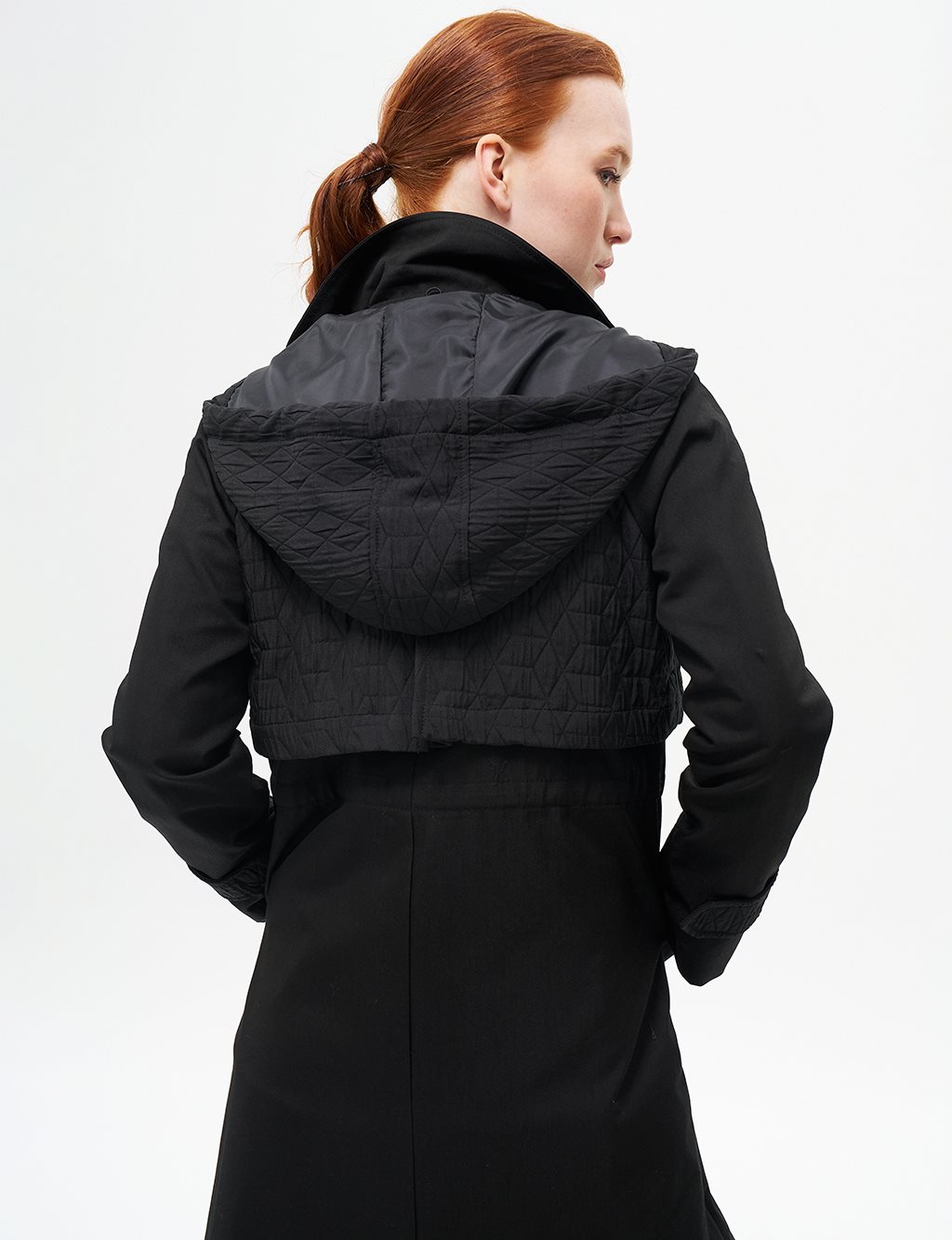 Quilted Mixed Cape Black