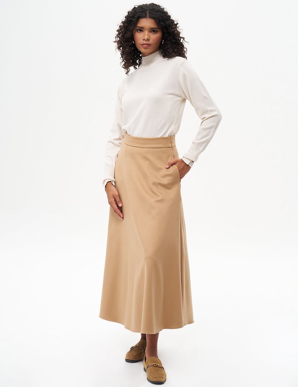 Zipper Detailed Flared Wool Skirt in Camel
