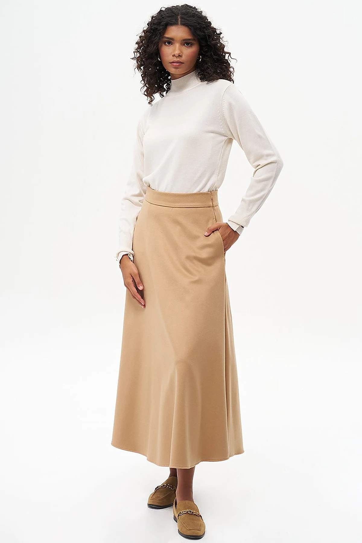 Zipper Detailed Flared Wool Skirt in Camel