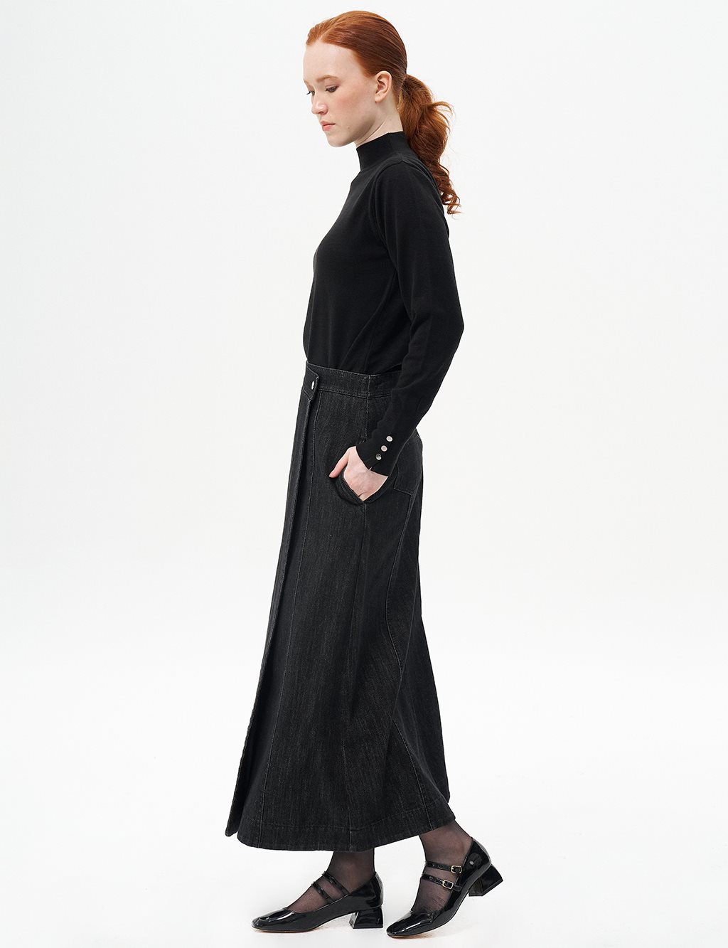 Denim Skirt with Zipper Detail Black