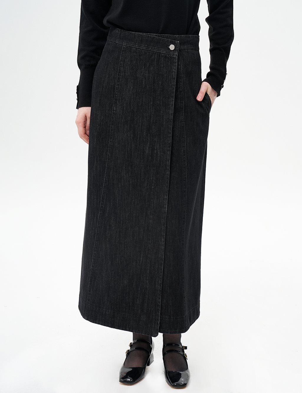Denim Skirt with Zipper Detail Black