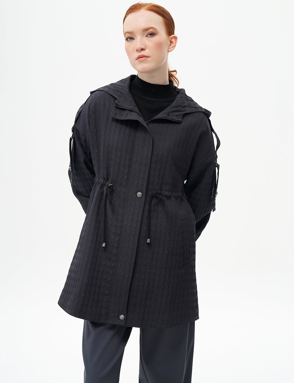 Waist Gathered Textured Jacket Black