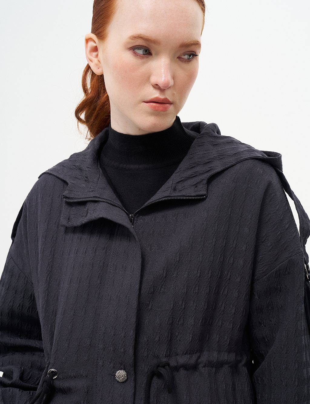 Waist Gathered Textured Jacket Black