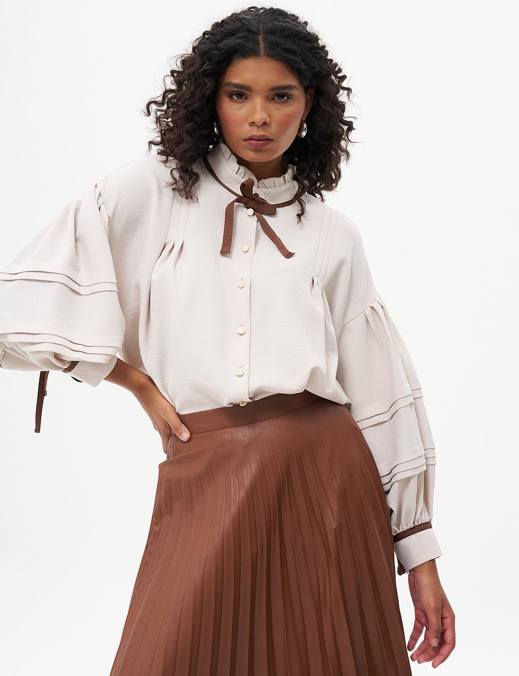 Rib Detailed Laced Blouse Cream