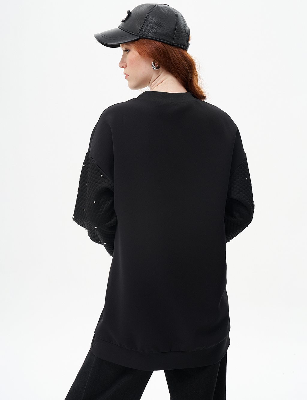 Stone-Embellished Crew Neck Sweatshirt Black