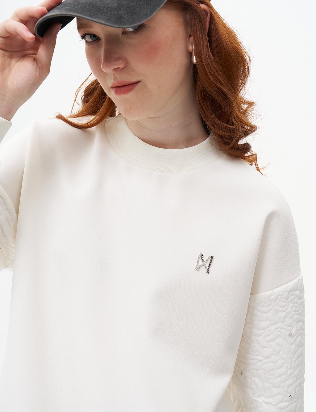 Stone-Embellished Crew Neck Sweatshirt Optic White