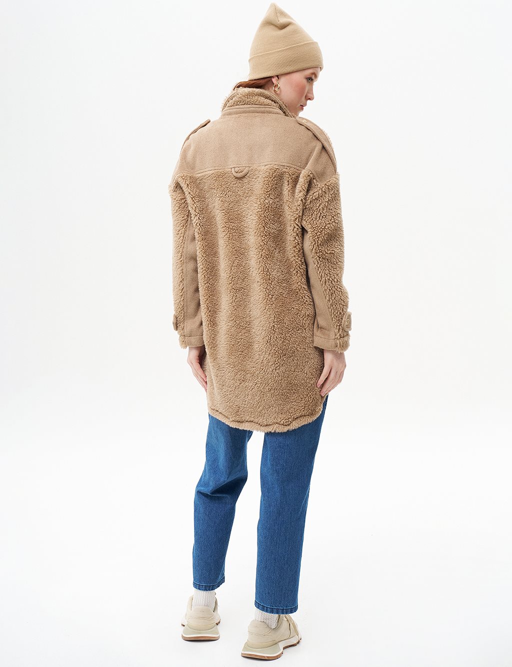 Double Pocket Plush Jacket Beige
