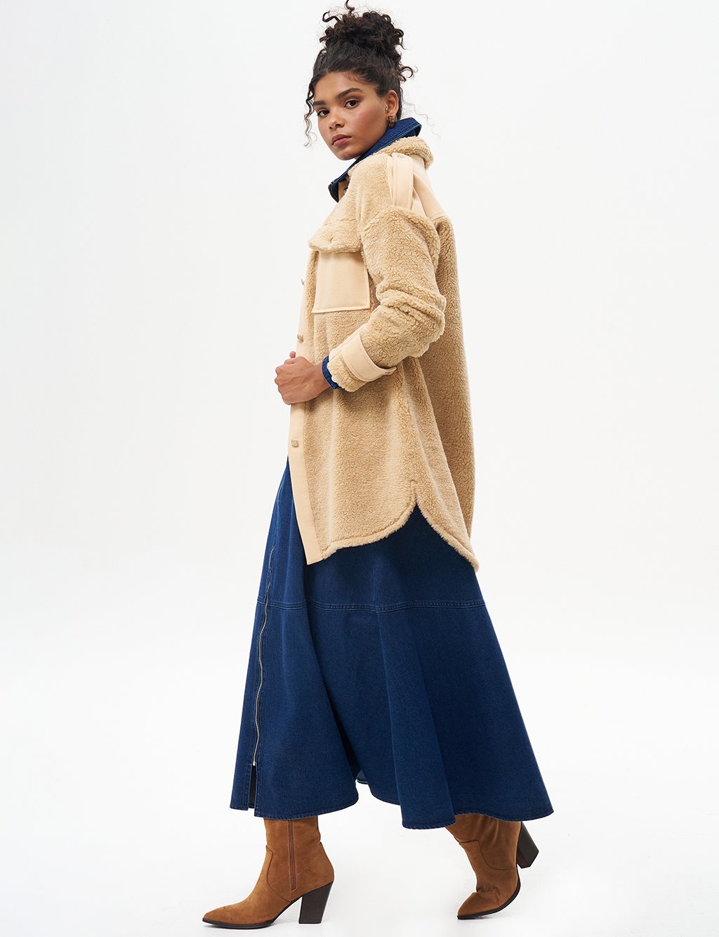 Double Pocket Plush Jacket Cream