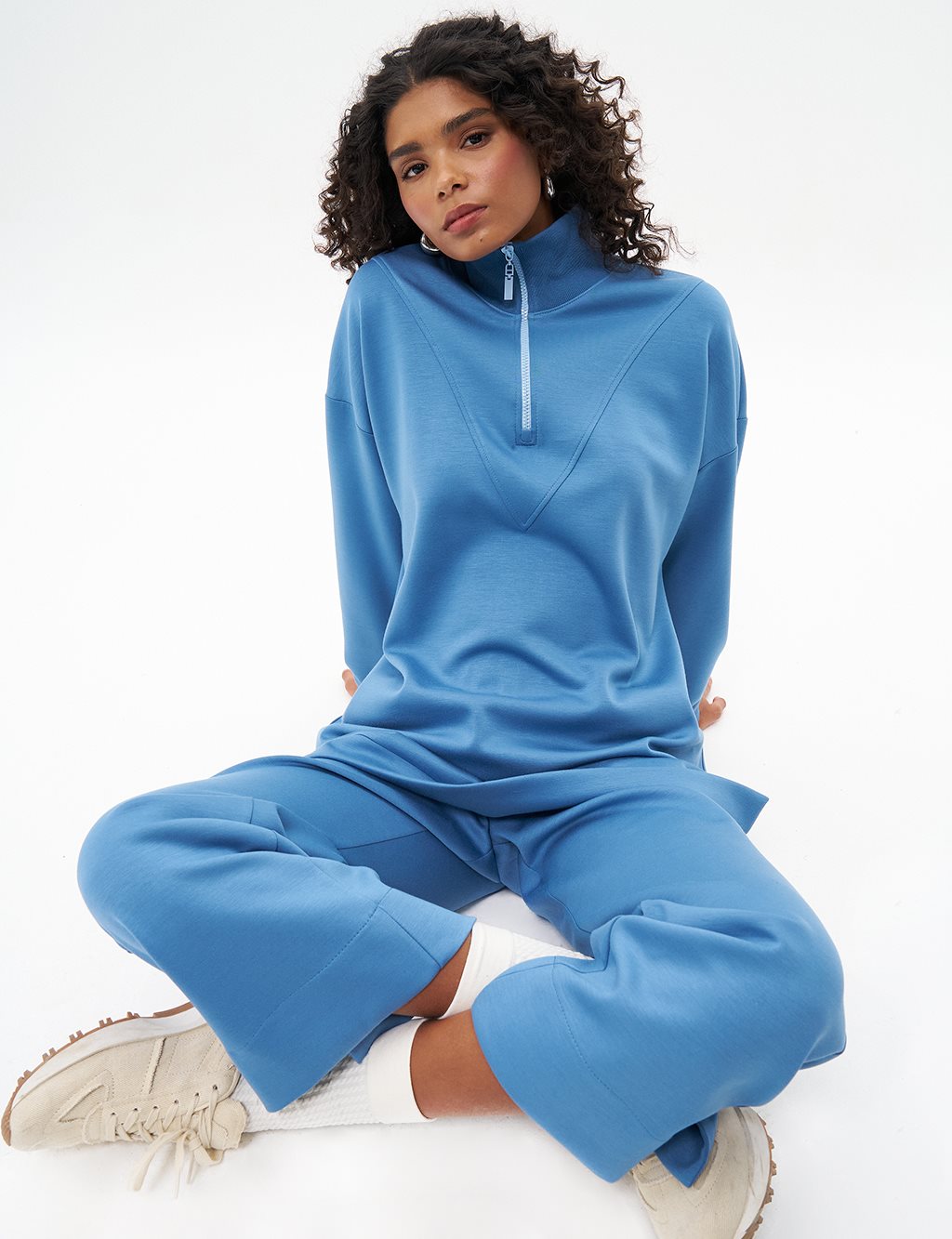 Dikiş Detaylı Scuba Sweatshirt Taç Mavisi