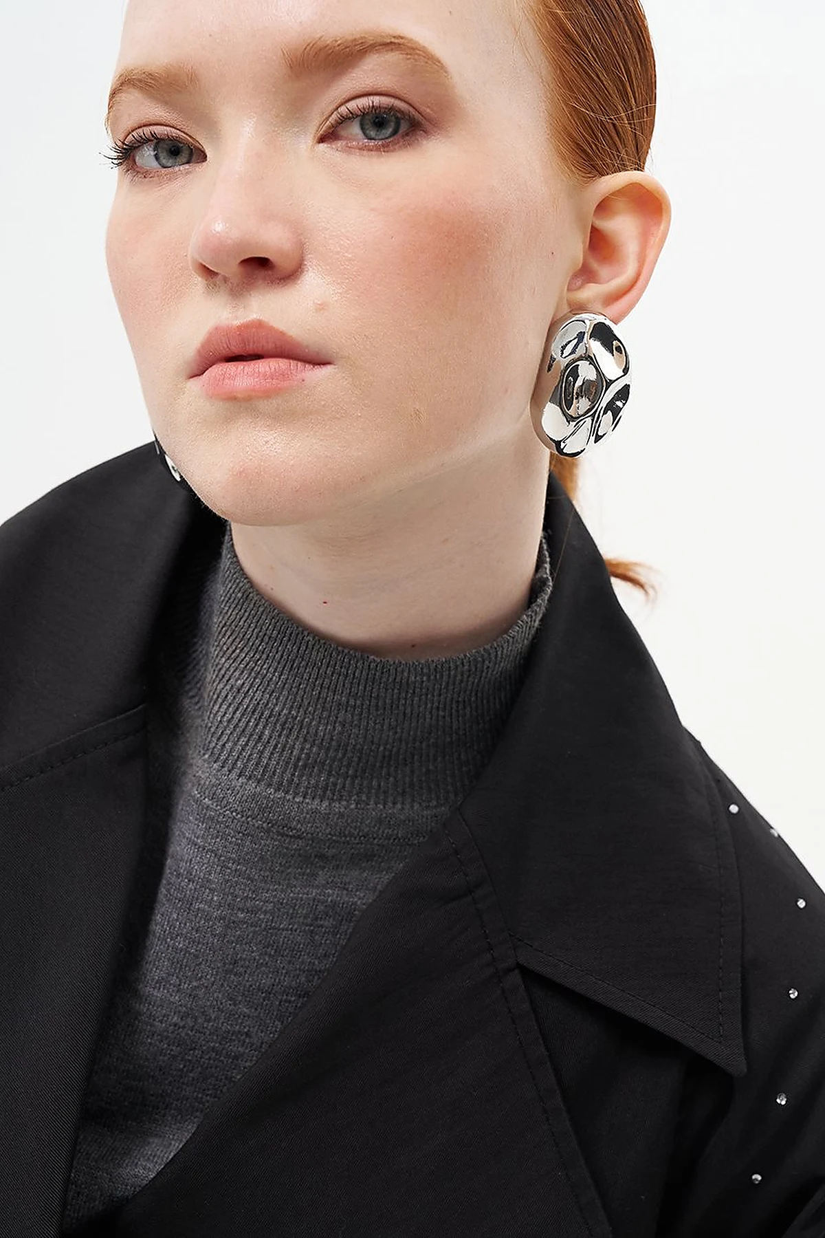 Oval Patterned Earring Silver