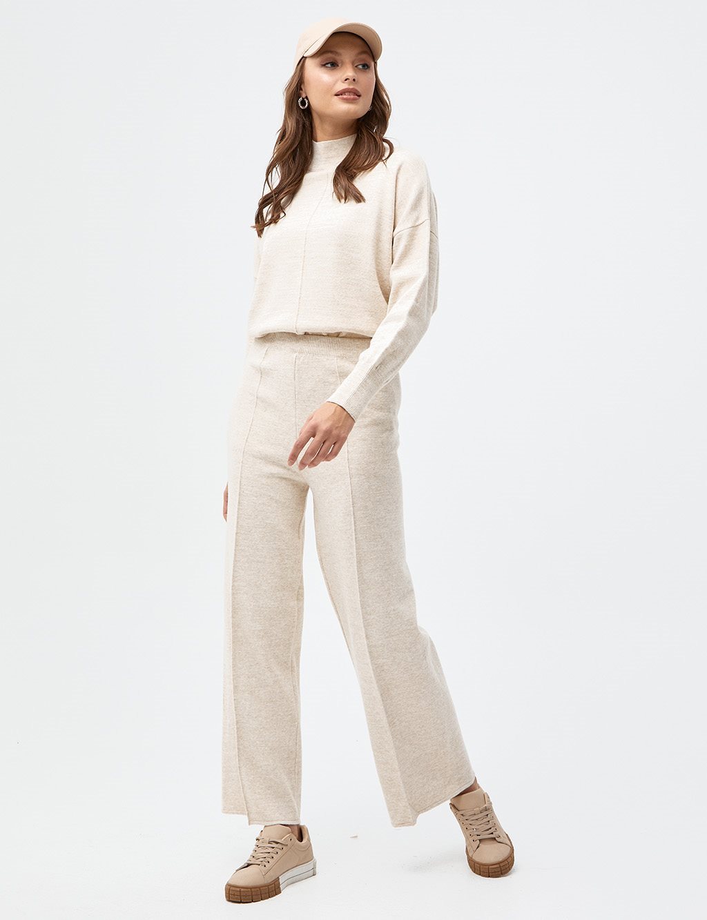 Grass Stitched Knit Pants Stone 