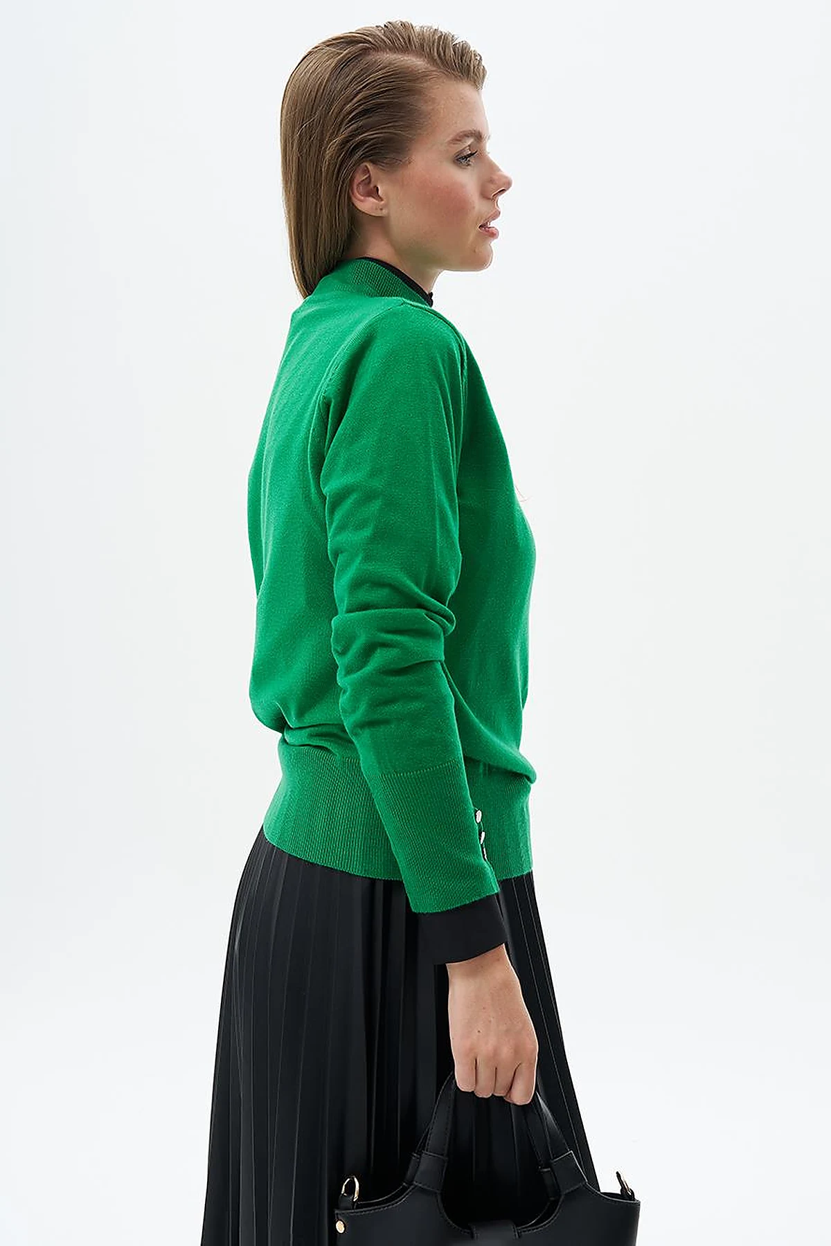 Basic Knit Sweater in Green